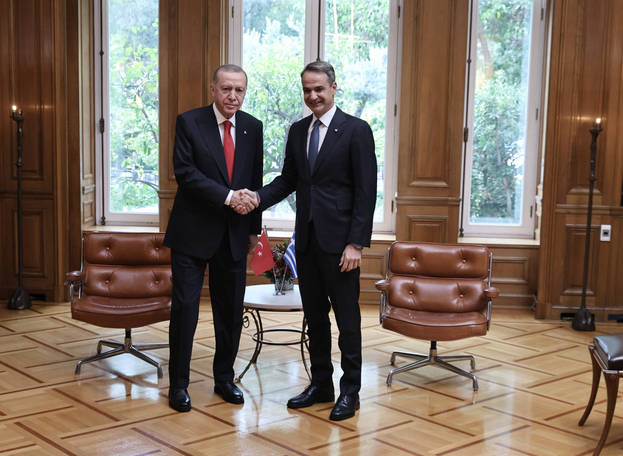 Συνάντηση Μητσοτάκη – Ερντογάν: Οι λέξεις – κλειδιά και η αποκωδικοποίησή τους – Το παρασκήνιο και τα δώρα με συμβολισμό