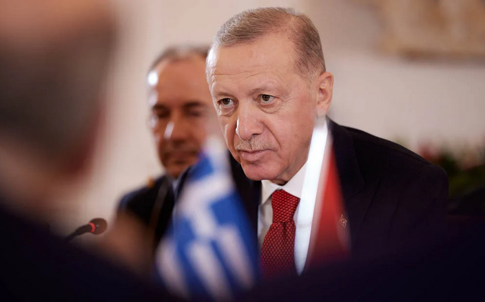 «Κάρφωσαν» την κυβέρνηση οι Τούρκοι: Καιρό ετοίμαζαν τη βίζα στα ελληνικά νησιά!